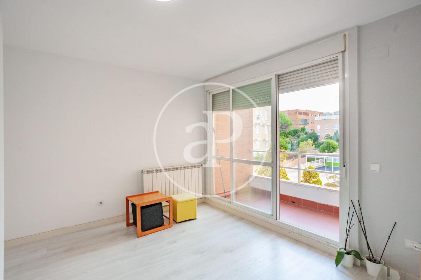 4 bedroom Apartment for sale in Las Rozas de Madrid with pool - € 675,000 (Ref: 9258127)