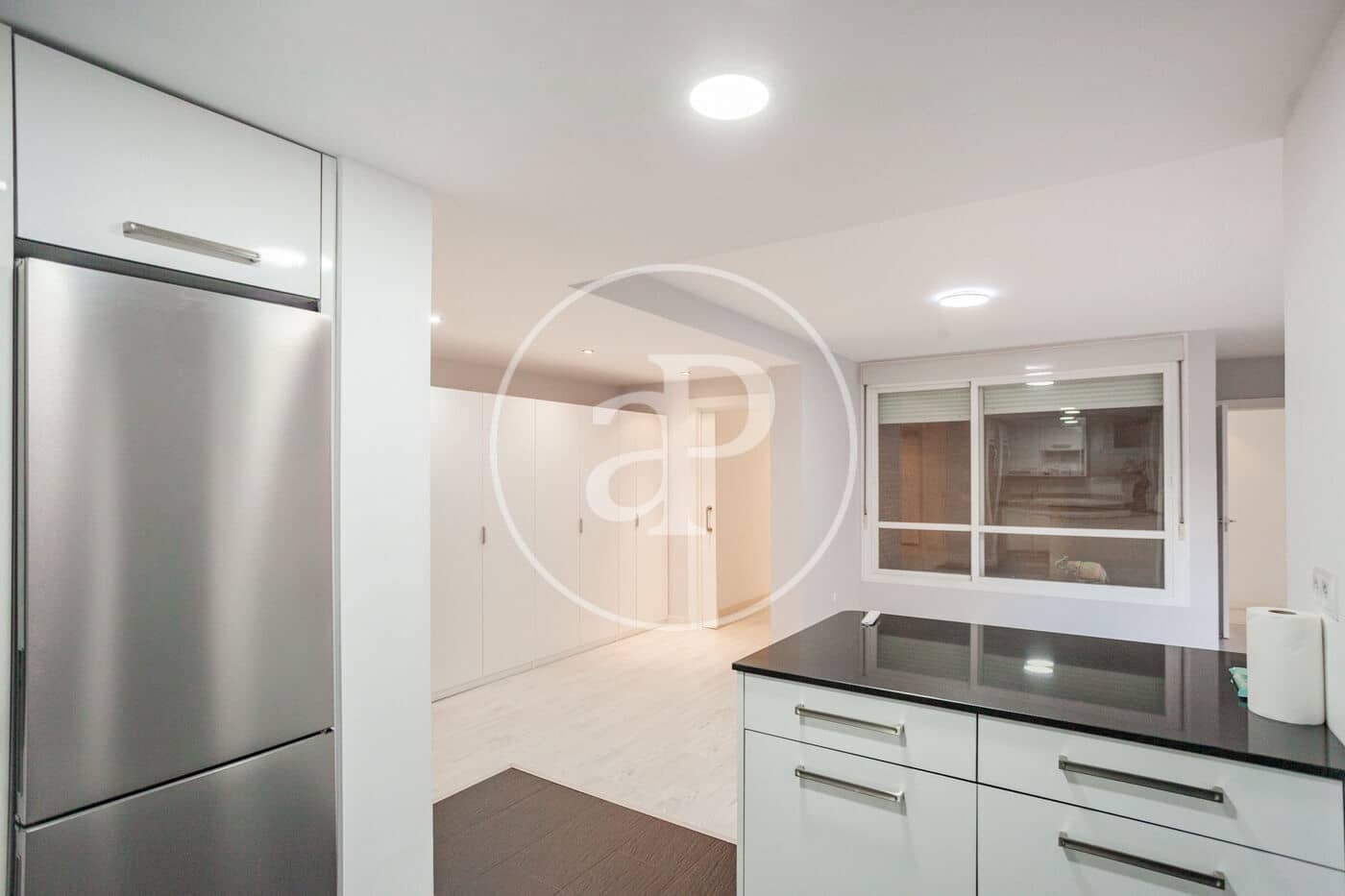 4 bedroom Apartment for sale in Las Rozas de Madrid with pool - € 675,000 (Ref: 9258127)