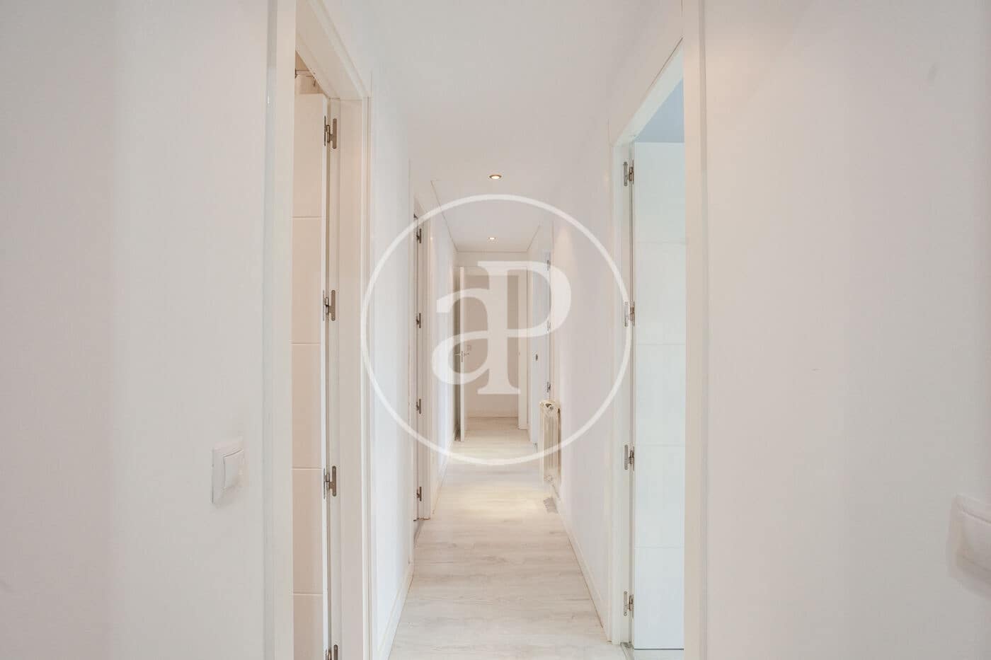 4 bedroom Apartment for sale in Las Rozas de Madrid with pool - € 675,000 (Ref: 9258127)