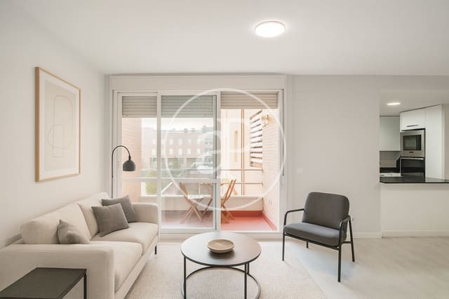 4 bedroom Apartment for sale in Las Rozas de Madrid with pool - € 675,000 (Ref: 9258127)