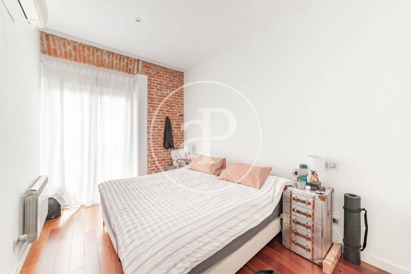 1 soveværelse Lejlighed til leje i Madrid by - € 2.000 (Ref: 9262605)