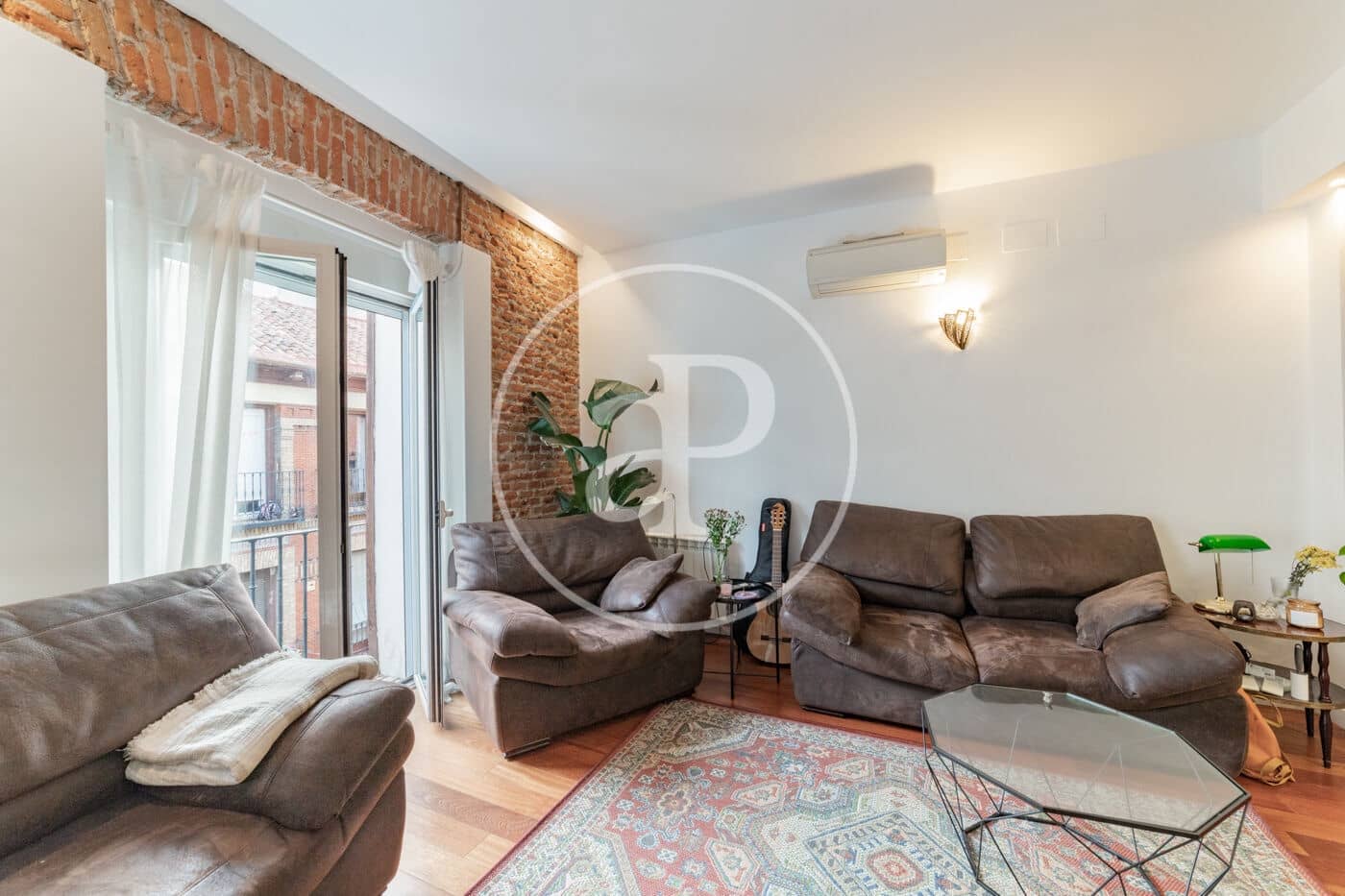 1 soveværelse Lejlighed til leje i Madrid by - € 2.000 (Ref: 9262605)