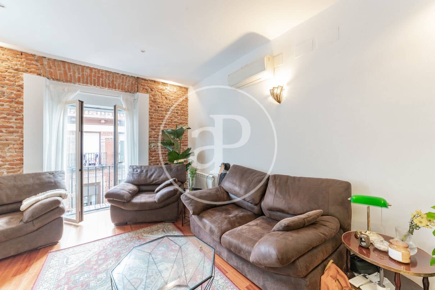 1 soveværelse Lejlighed til leje i Madrid by - € 2.000 (Ref: 9262605)