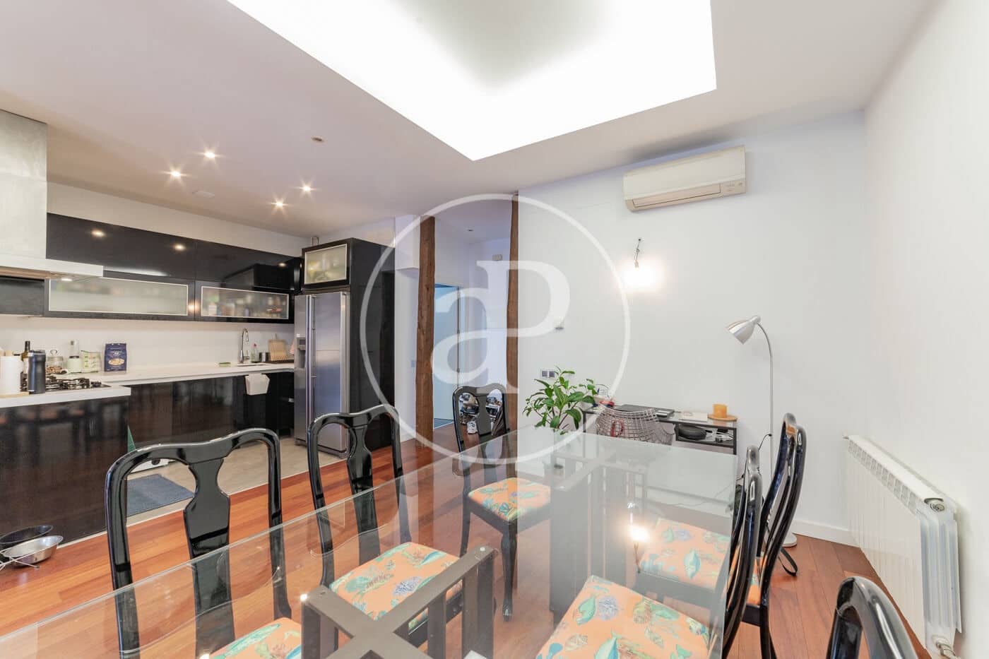 1 soveværelse Lejlighed til leje i Madrid by - € 2.000 (Ref: 9262605)