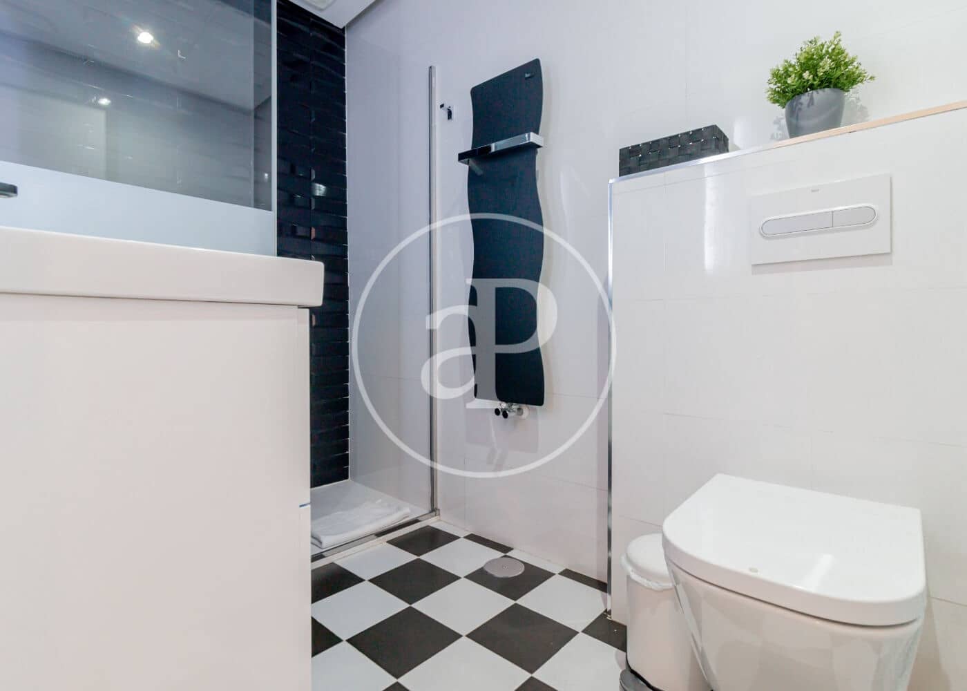 1 sypialnia Apartament do wynajęcia w Miasto Madryt - 2 000 € (Ref: 9262607)