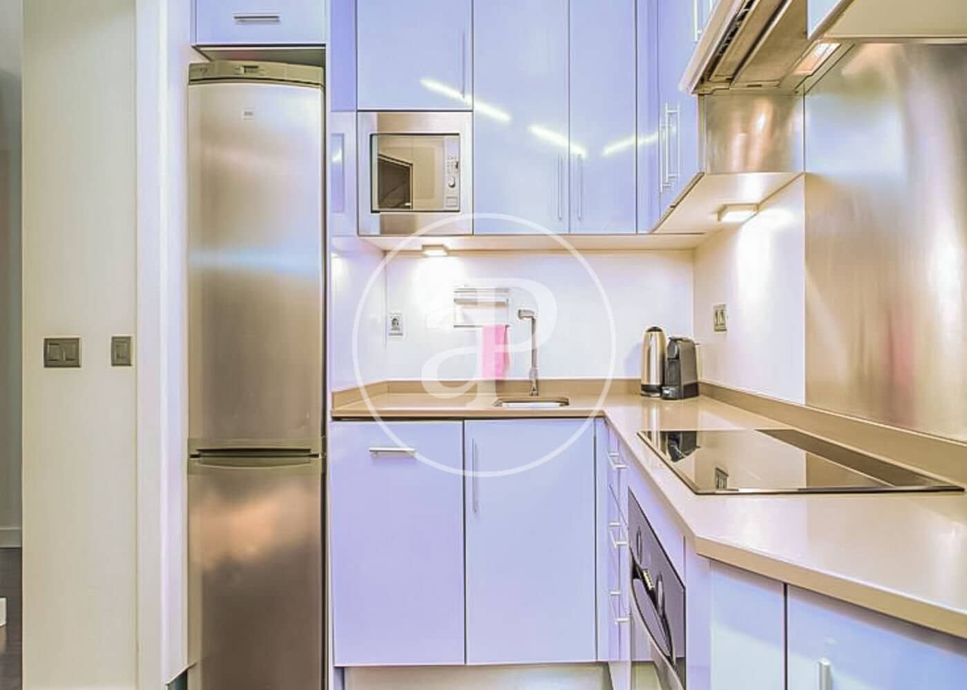 2 soveværelse Lejlighed til leje i Madrid by med swimmingpool - € 4.700 (Ref: 9262609)