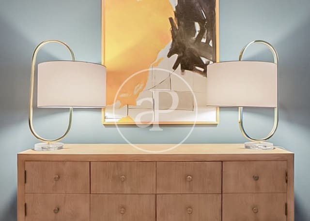 2 bedroom Apartment for rent in Argüelles, Madrid city with pool - € 4,700 (Ref: 9262609)