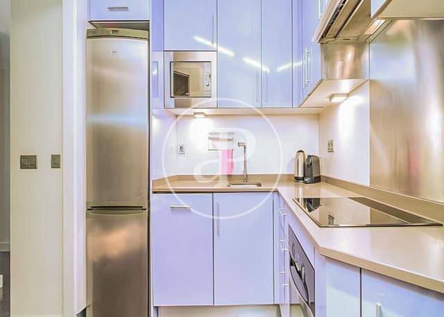 2 bedroom Apartment for rent in Argüelles, Madrid city with pool - € 4,700 (Ref: 9262609)