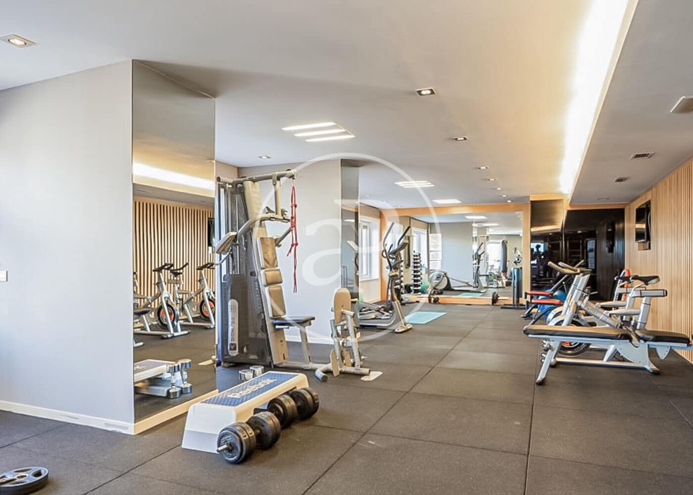 2 soveværelse Lejlighed til leje i Madrid by med swimmingpool - € 4.700 (Ref: 9262609)