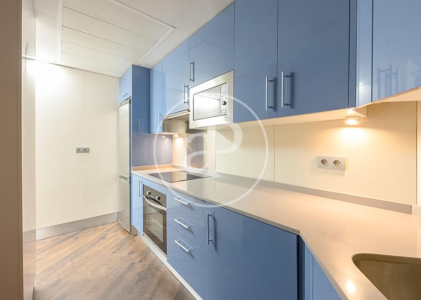 2 bedroom Apartment for rent in Madrid city with pool - € 5,400 (Ref: 9262610)