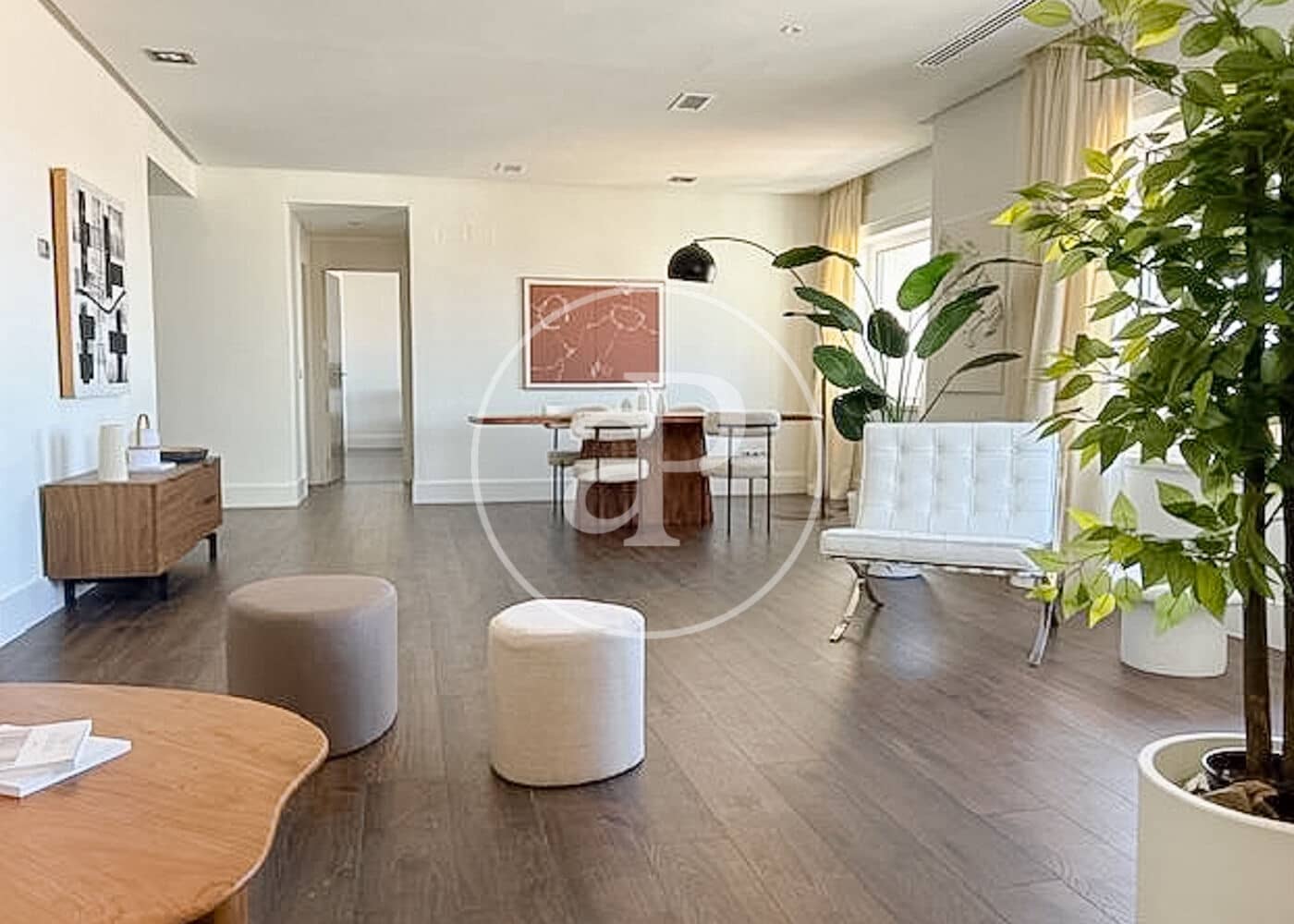 2 bedroom Apartment for rent in Madrid city with pool - € 5,400 (Ref: 9262610)