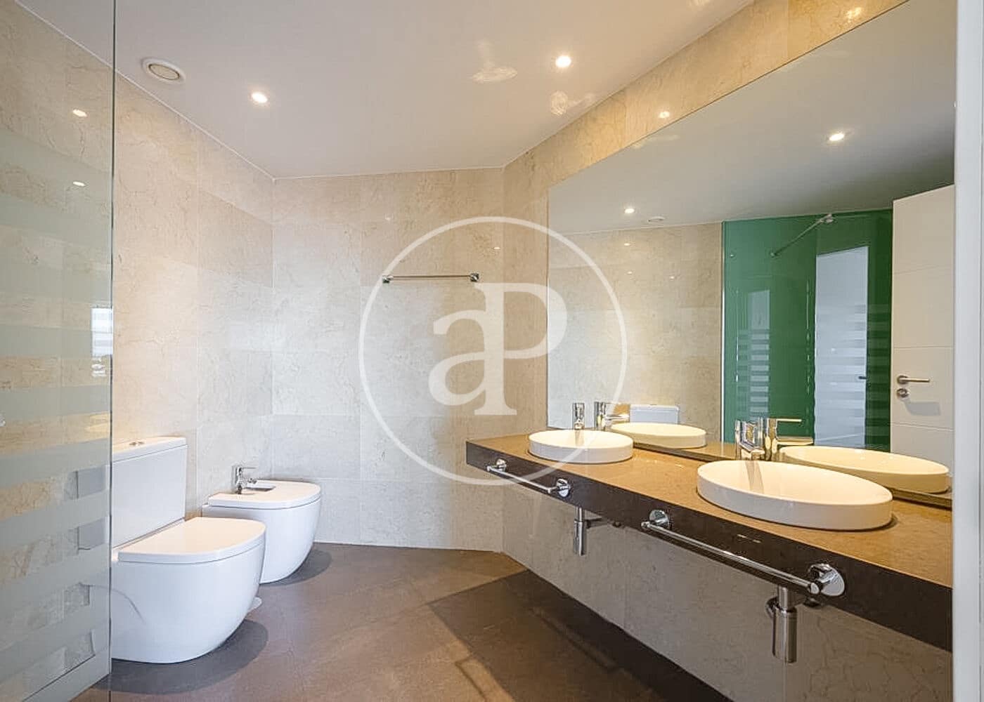 2 bedroom Apartment for rent in Madrid city with pool - € 5,400 (Ref: 9262610)