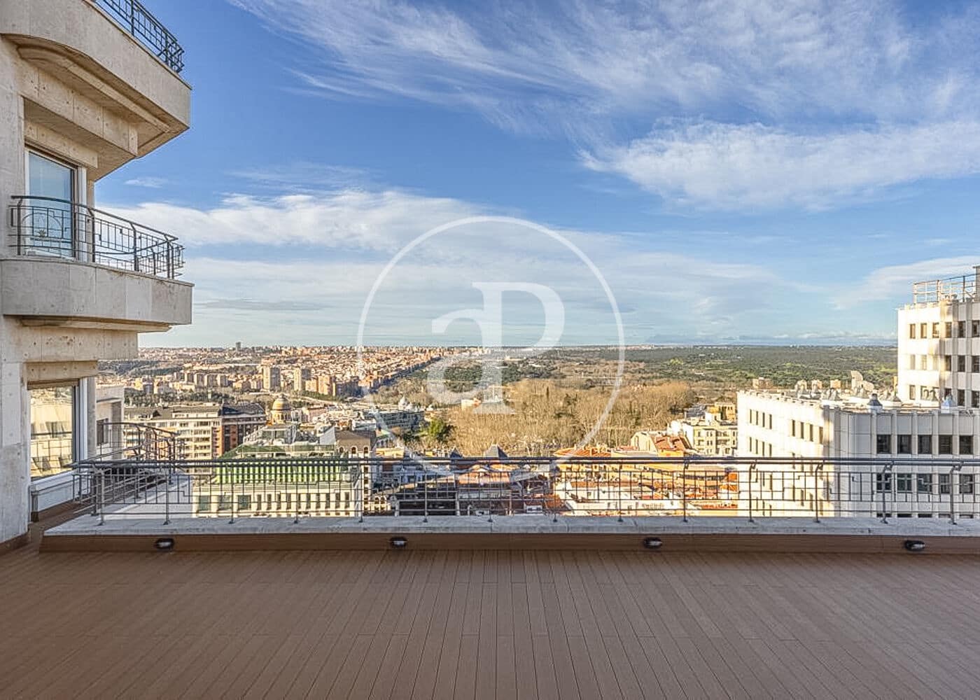 2 bedroom Apartment for rent in Madrid city with pool - € 5,400 (Ref: 9262610)