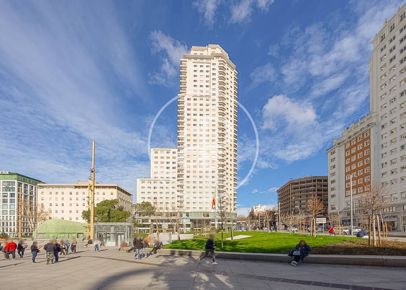 2 bedroom Apartment for rent in Madrid city with pool - € 5,400 (Ref: 9262610)