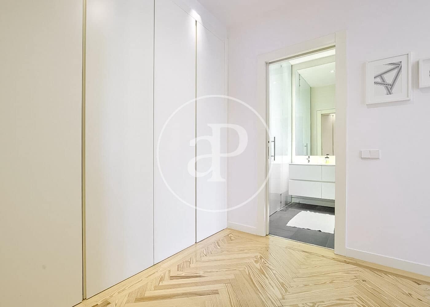 3 bedroom Apartment for rent in Madrid city - € 12,000 (Ref: 9262612)