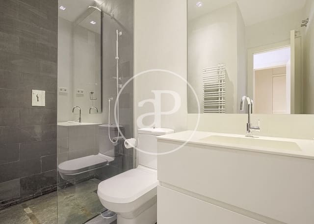 3 soveværelse Lejlighed til leje i Recoletos, Madrid by - € 12.000 (Ref: 9262612)