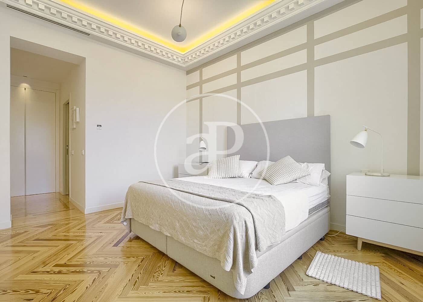 3 bedroom Apartment for rent in Madrid city - € 12,000 (Ref: 9262612)