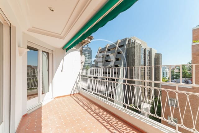 4 slaapkamer Appartement te huur in Almagro, Madrid stad - € 6.000 (Ref: 9262613)