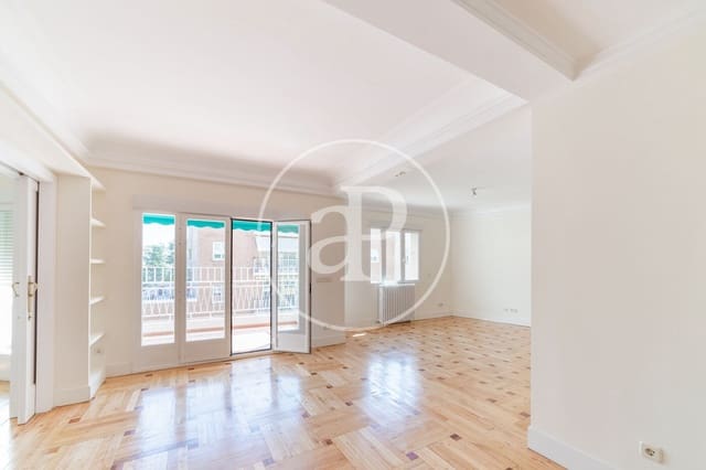 4 slaapkamer Appartement te huur in Almagro, Madrid stad - € 6.000 (Ref: 9262613)