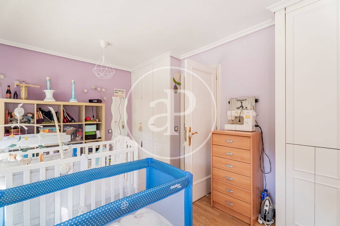 4 soveværelse Villa til salg i Pozuelo de Alarcon med swimmingpool - € 1.095.000 (Ref: 9269736)