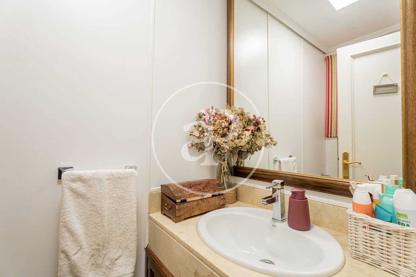 4 soveværelse Villa til salg i Pozuelo de Alarcon med swimmingpool - € 1.095.000 (Ref: 9269736)