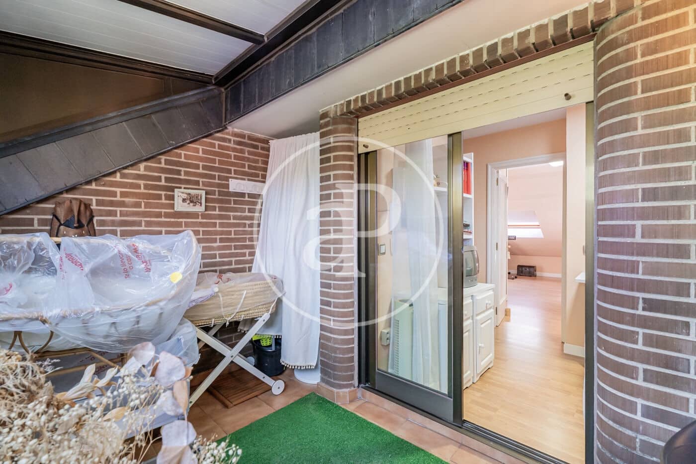 4 soveværelse Villa til salg i Pozuelo de Alarcon med swimmingpool - € 1.095.000 (Ref: 9269736)