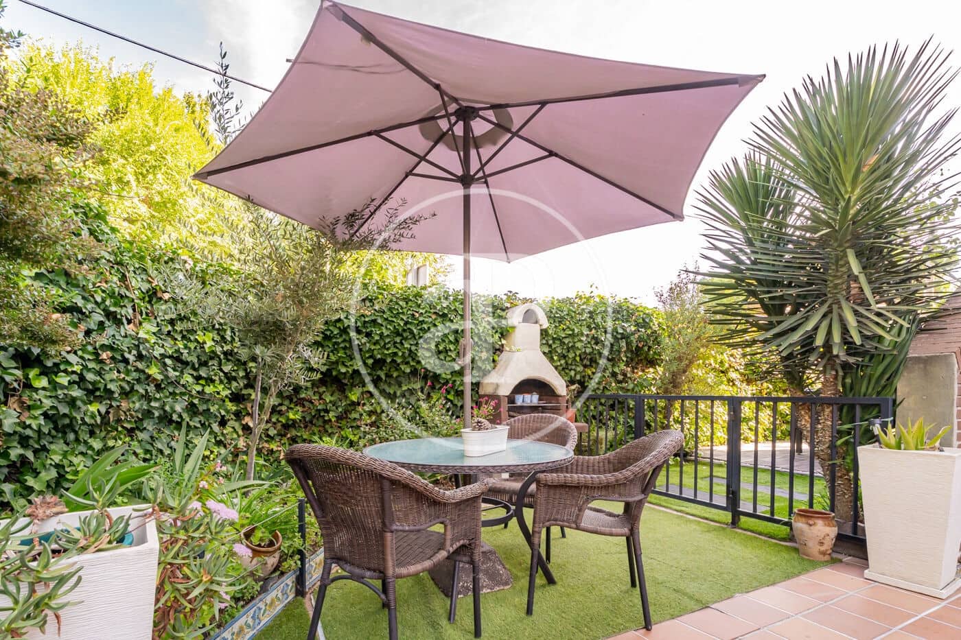 4 soveværelse Villa til salg i Pozuelo de Alarcon med swimmingpool - € 1.095.000 (Ref: 9269736)