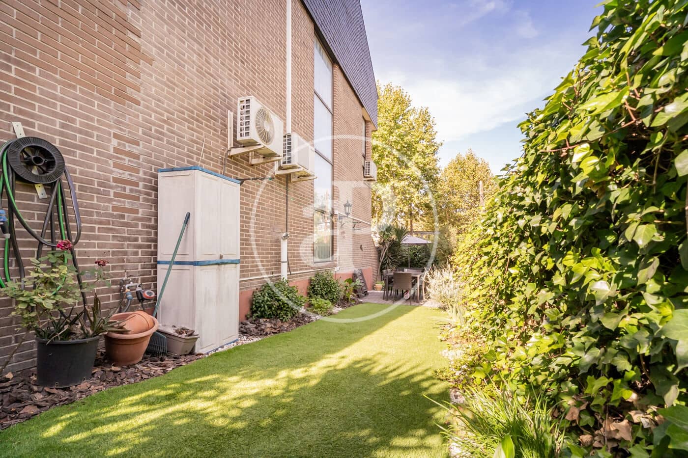 4 soveværelse Villa til salg i Pozuelo de Alarcon med swimmingpool - € 1.095.000 (Ref: 9269736)