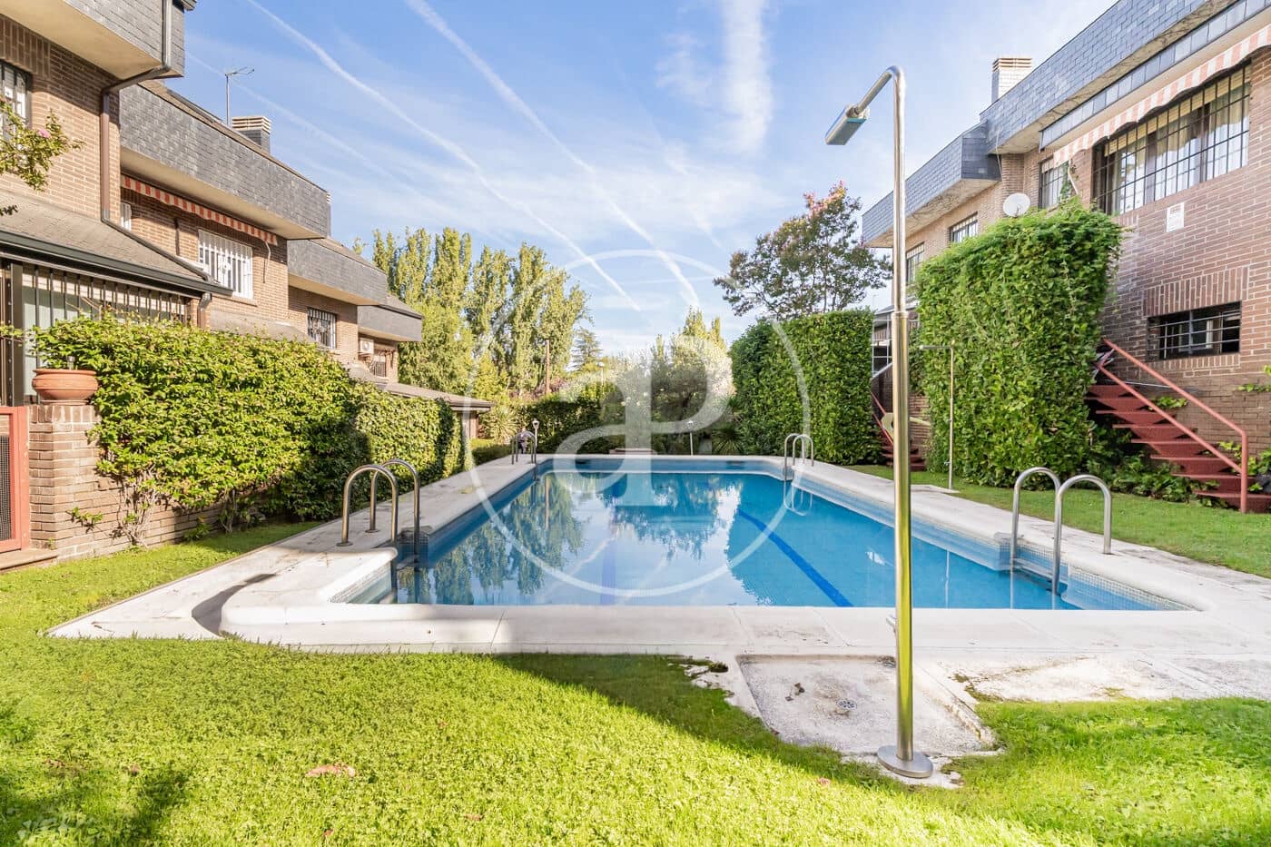 4 soveværelse Villa til salg i Pozuelo de Alarcon med swimmingpool - € 1.095.000 (Ref: 9269736)