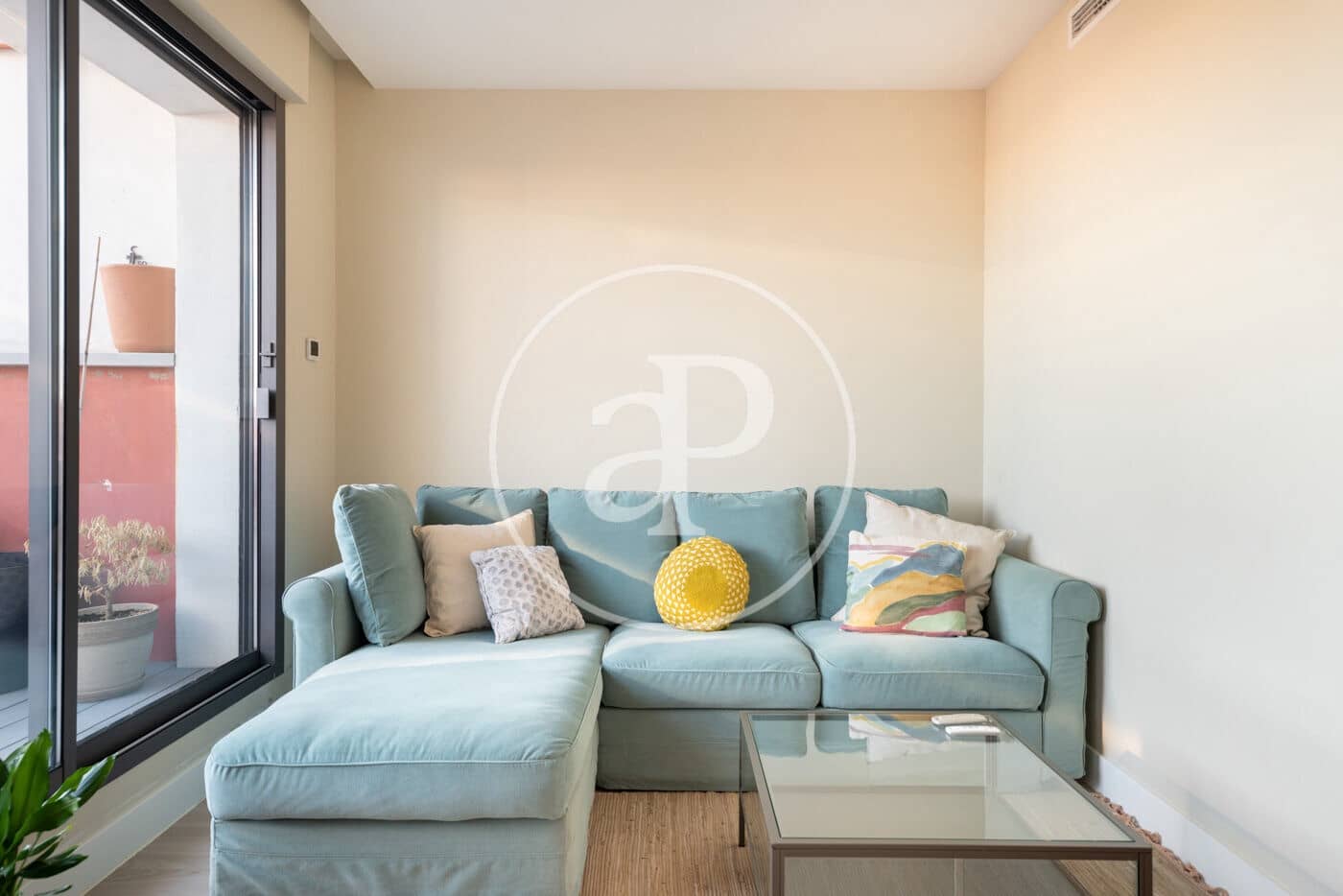 2 soveværelse Penthouse til leje i Madrid by - € 3.950 (Ref: 9269745)