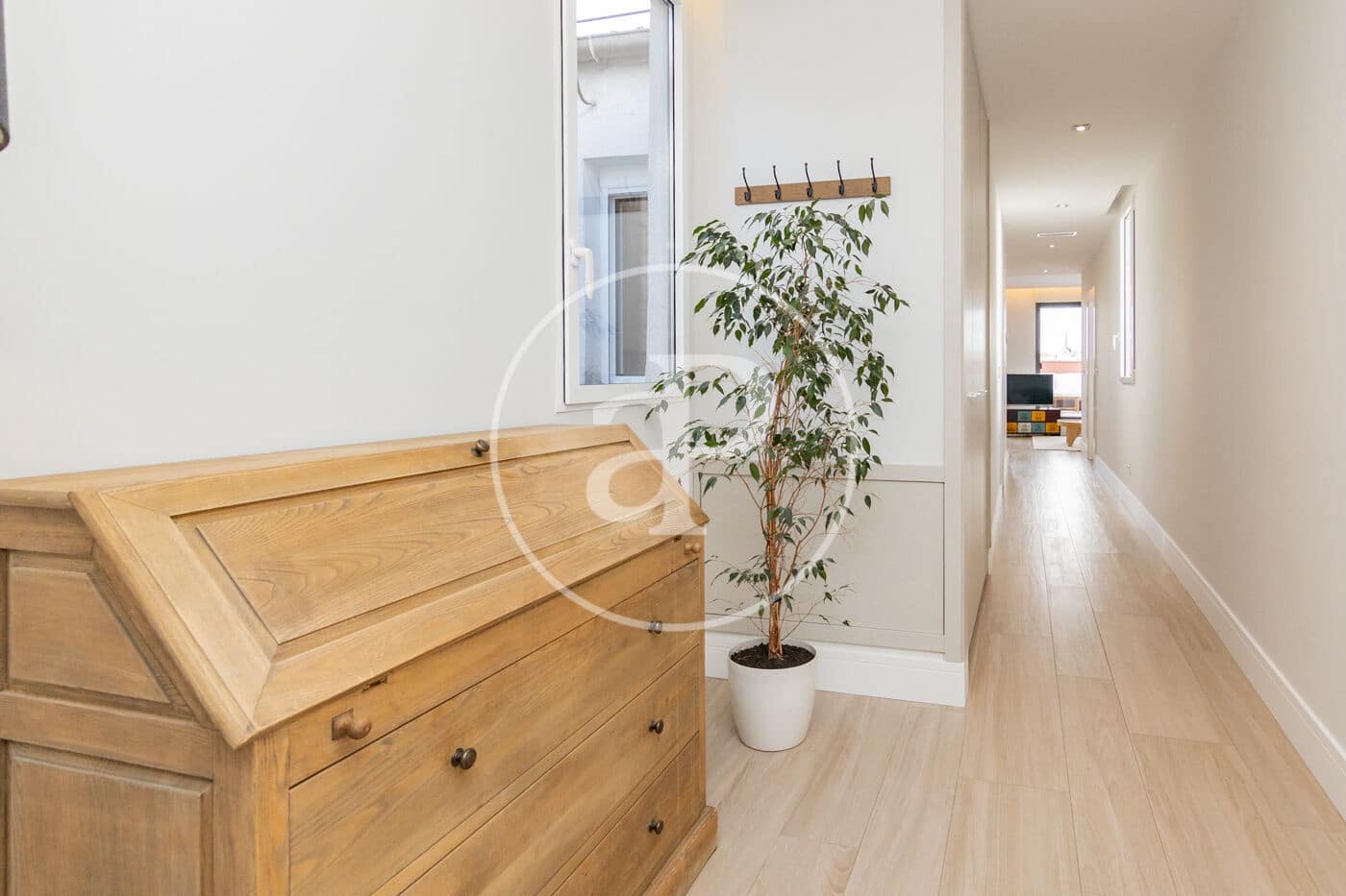 Penthouse de 2 chambres à louer à Madrid ville - 3 950 € (Ref: 9269745)