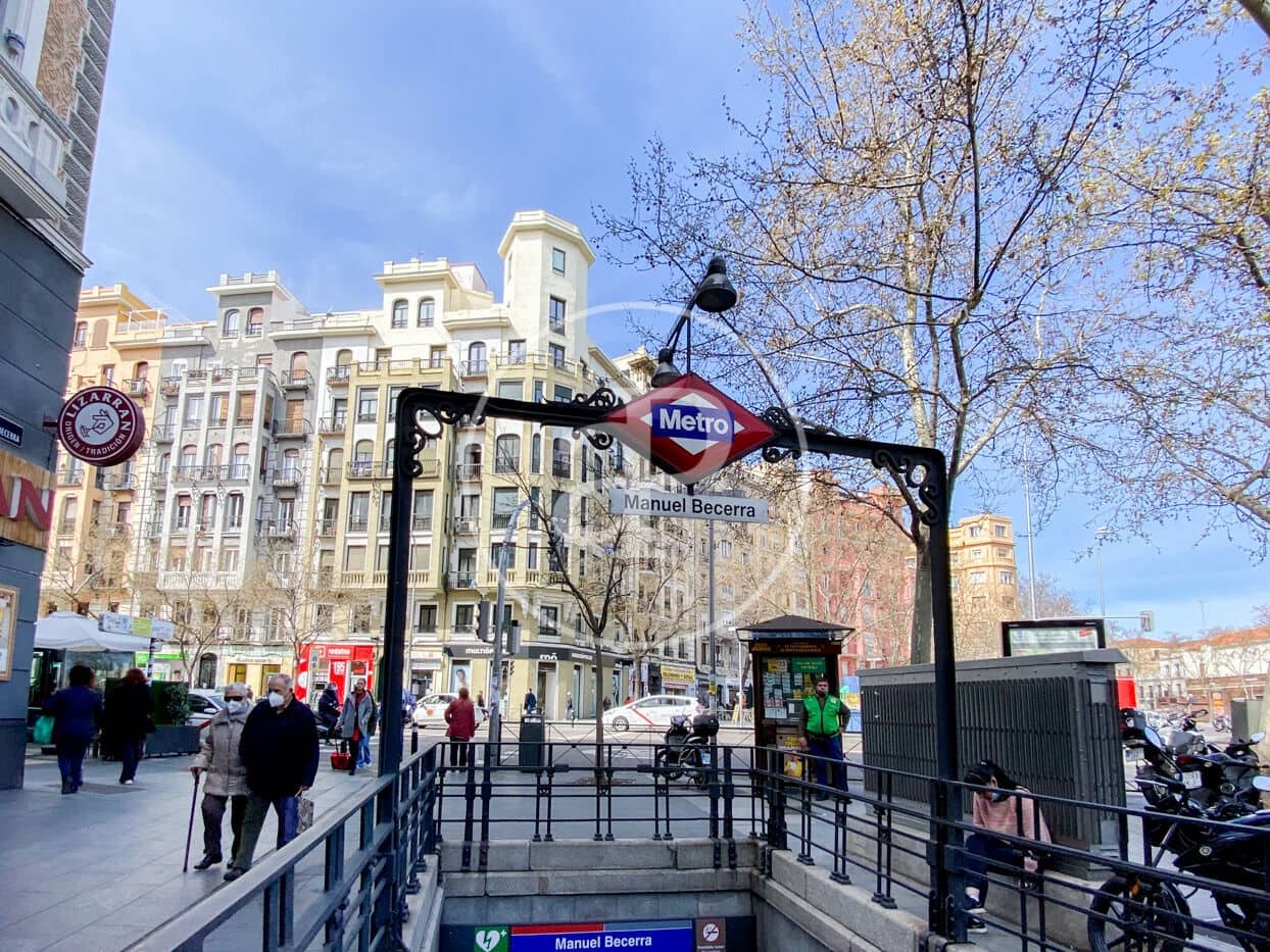 3 soveværelse Lejlighed til salg i Madrid by - € 1.709.000 (Ref: 9271469)