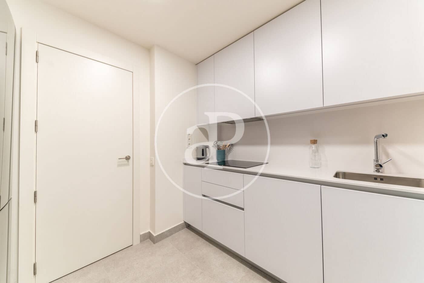 2 makuuhuone Huoneisto vuokrattavana paikassa Madrid kaupunki mukana uima-altaan - 2 350 € (Ref: 9271473)