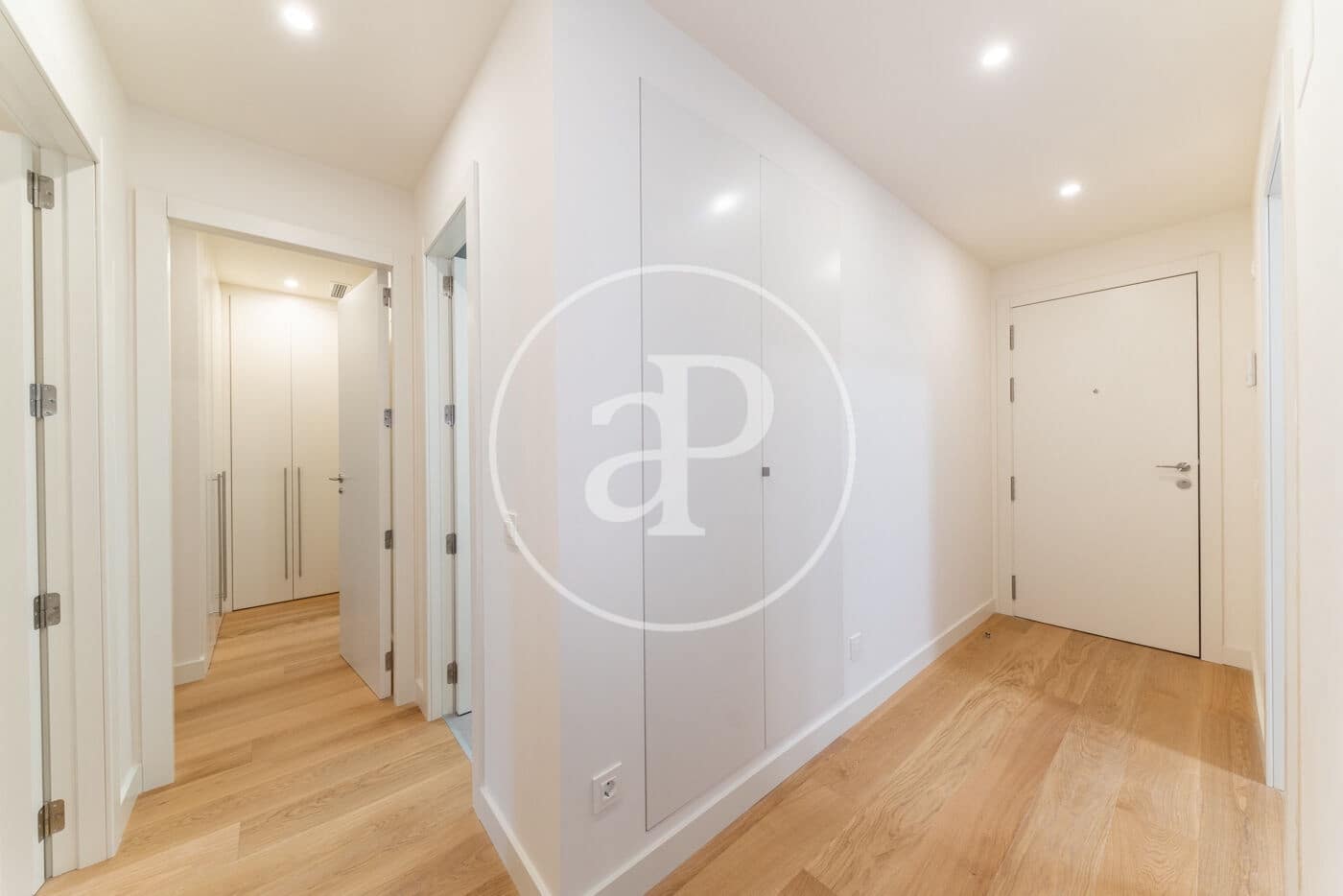 2 makuuhuone Huoneisto vuokrattavana paikassa Madrid kaupunki mukana uima-altaan - 2 350 € (Ref: 9271473)