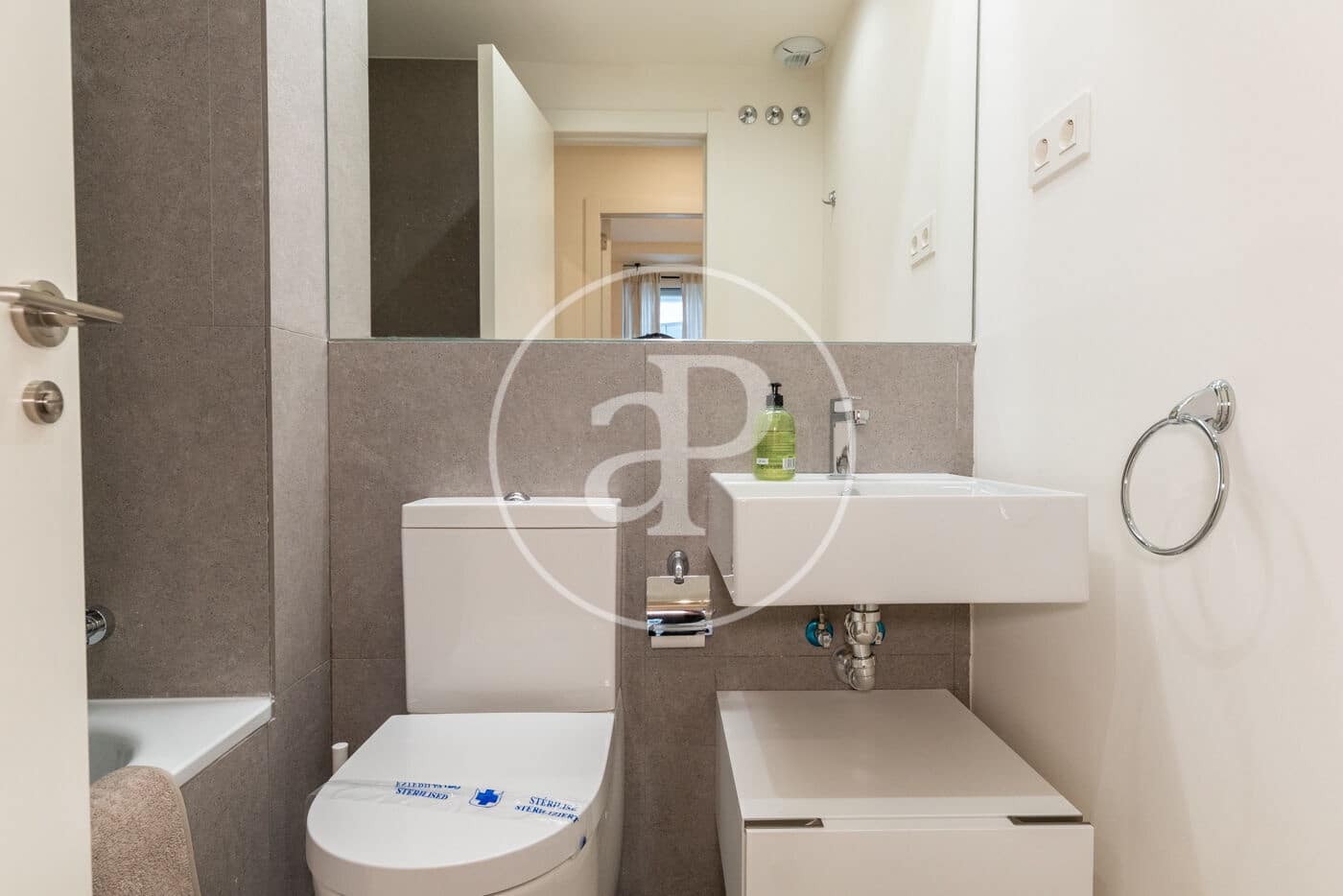 2 makuuhuone Huoneisto vuokrattavana paikassa Madrid kaupunki mukana uima-altaan - 2 350 € (Ref: 9271473)