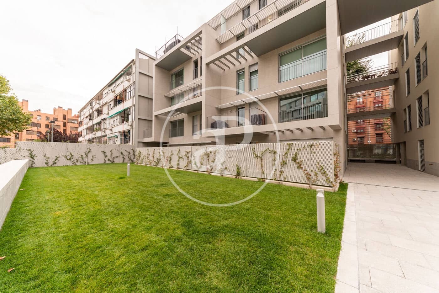 2 makuuhuone Huoneisto vuokrattavana paikassa Madrid kaupunki mukana uima-altaan - 2 350 € (Ref: 9271473)