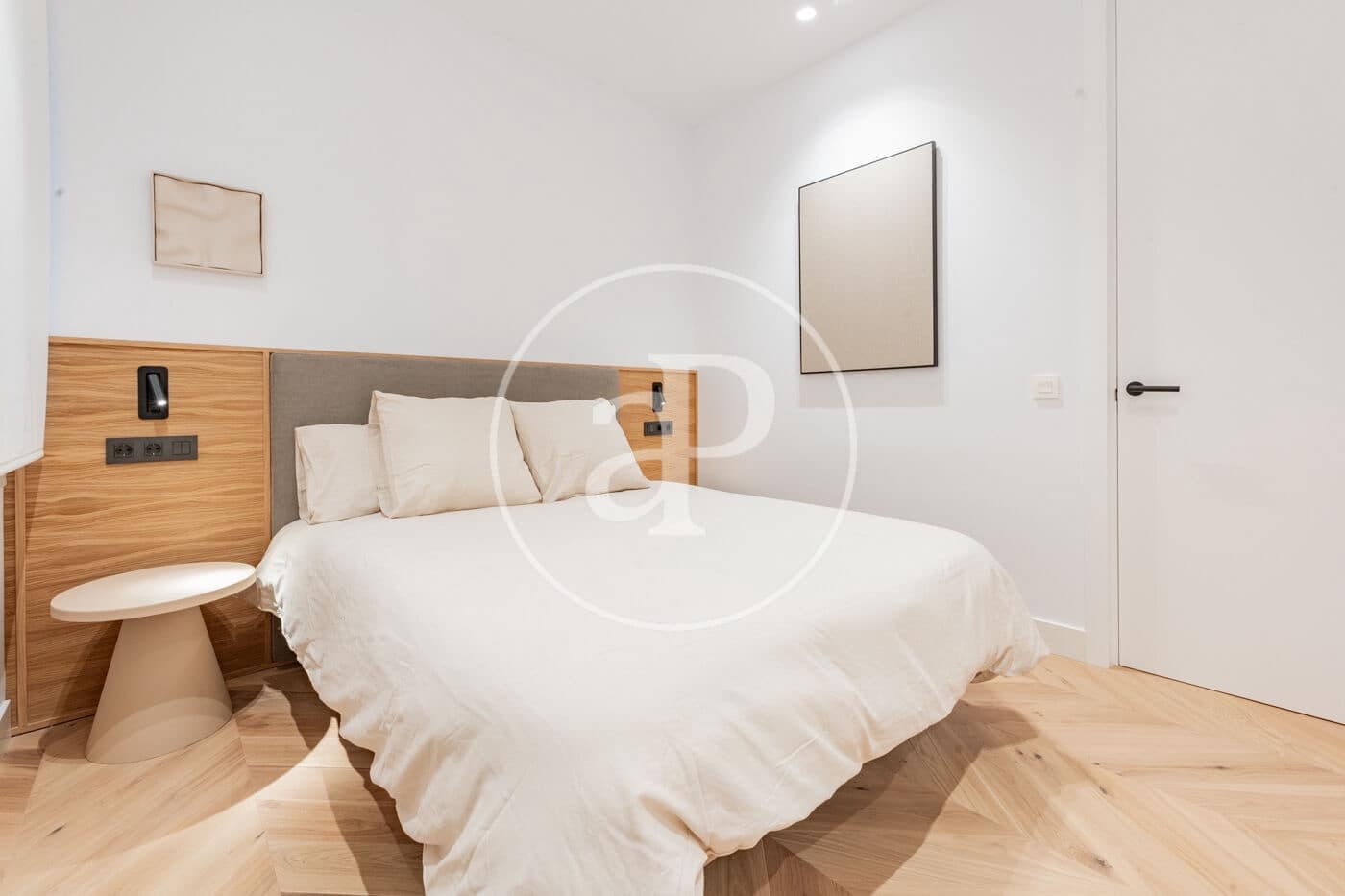 2 bedroom Apartment for sale in Madrid city - € 1,175,000 (Ref: 9276342)