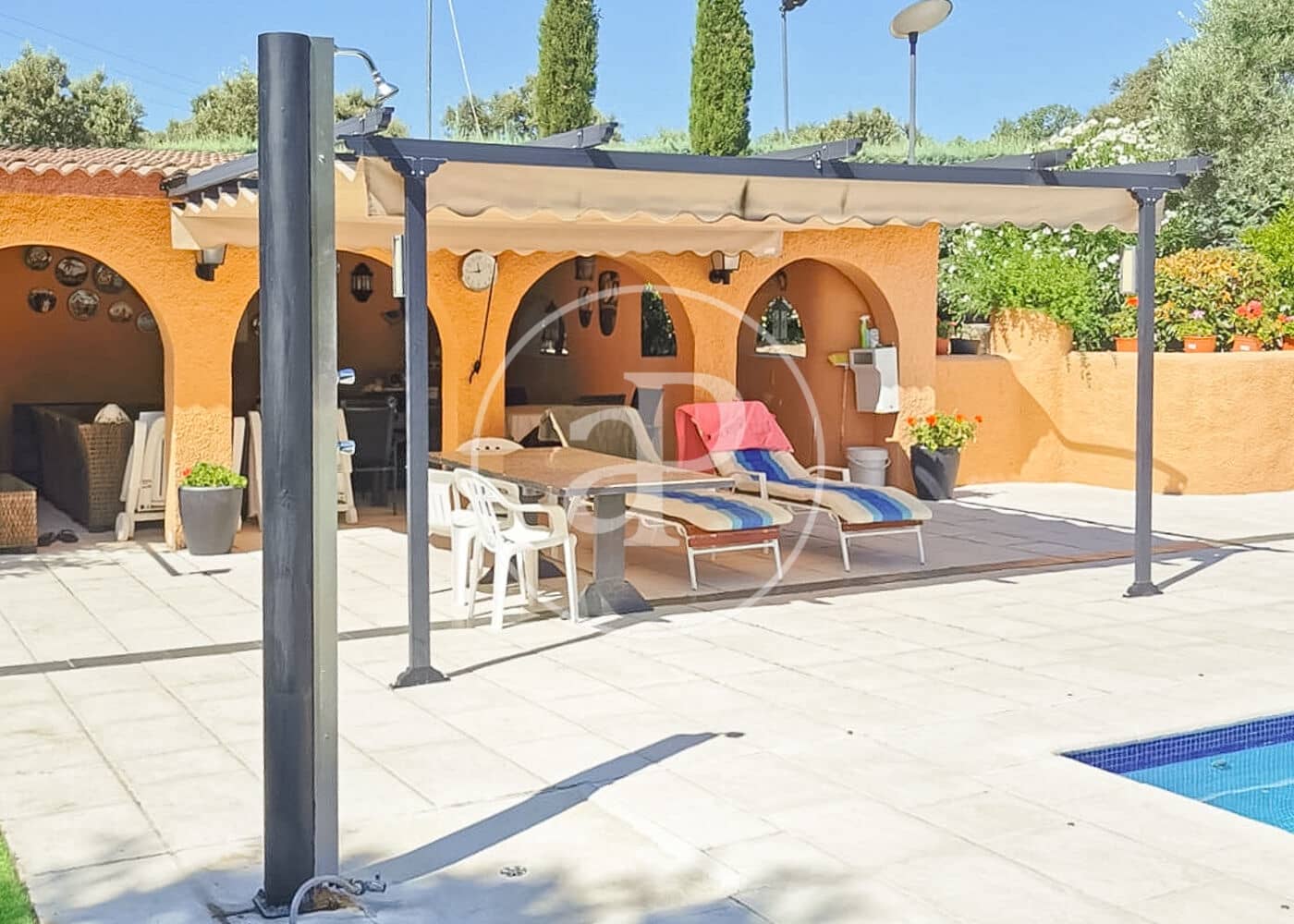 7 soveværelse Villa til salg i Villanueva de la Canada med swimmingpool - € 1.390.000 (Ref: 9276344)