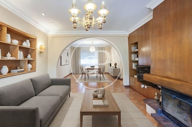 7 Zimmer Villa zu verkaufen in Villanueva de la Cañada mit Pool - 1.390.000 € (Ref: 9276344)