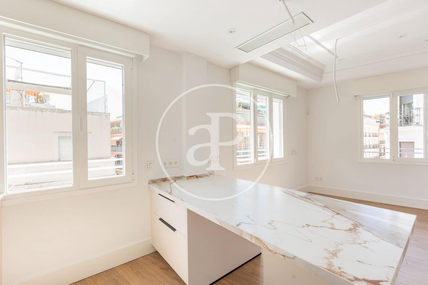 2 soveværelse Lejlighed til salg i Madrid by med swimmingpool - € 1.145.000 (Ref: 9276345)