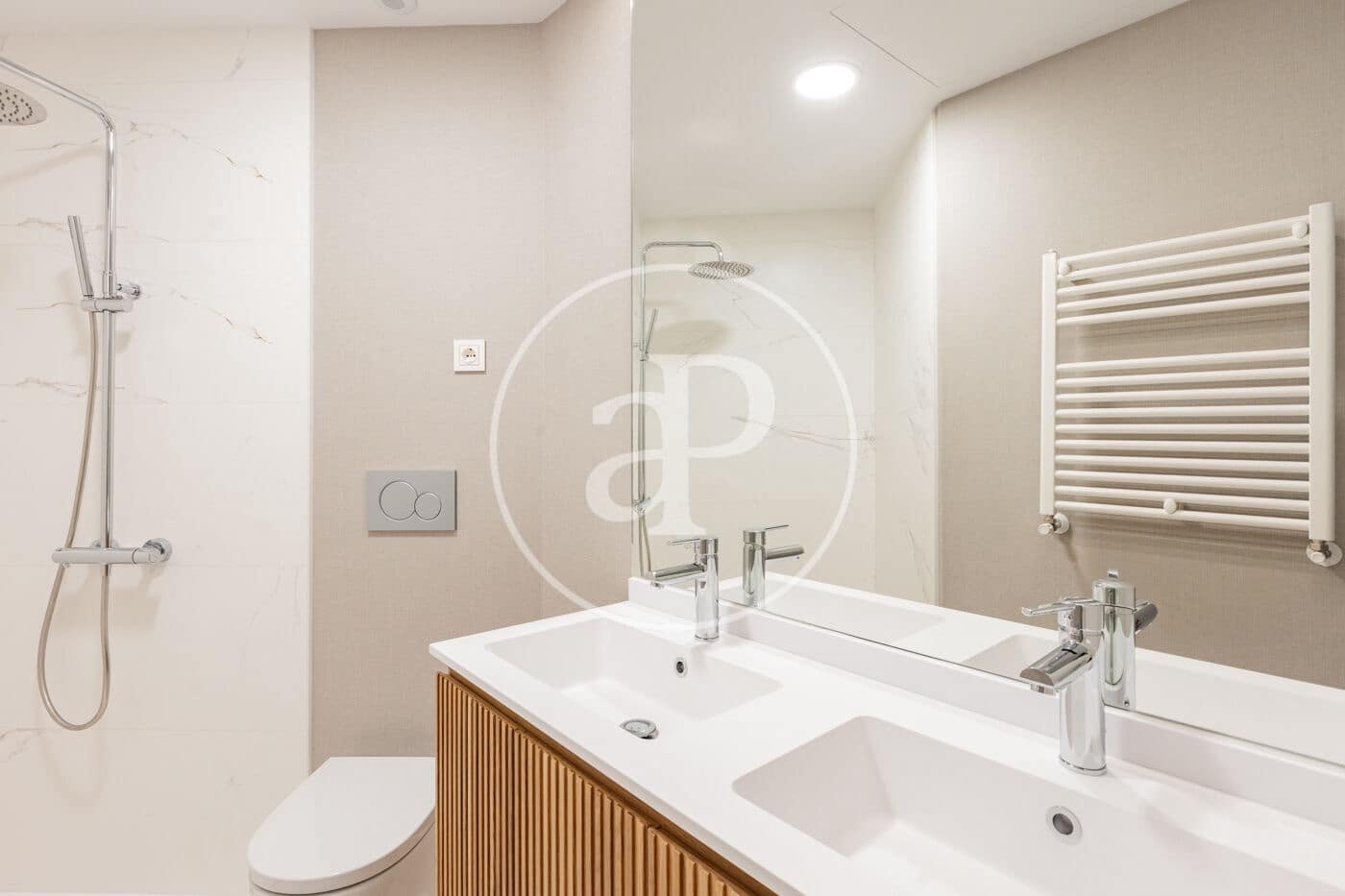 2 soveværelse Lejlighed til salg i Madrid by med swimmingpool - € 1.145.000 (Ref: 9276345)