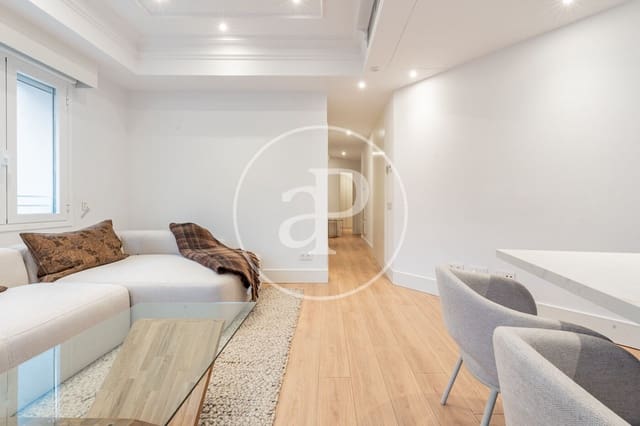 2 soveværelse Lejlighed til salg i Argüelles, Madrid by med swimmingpool - € 1.145.000 (Ref: 9276345)