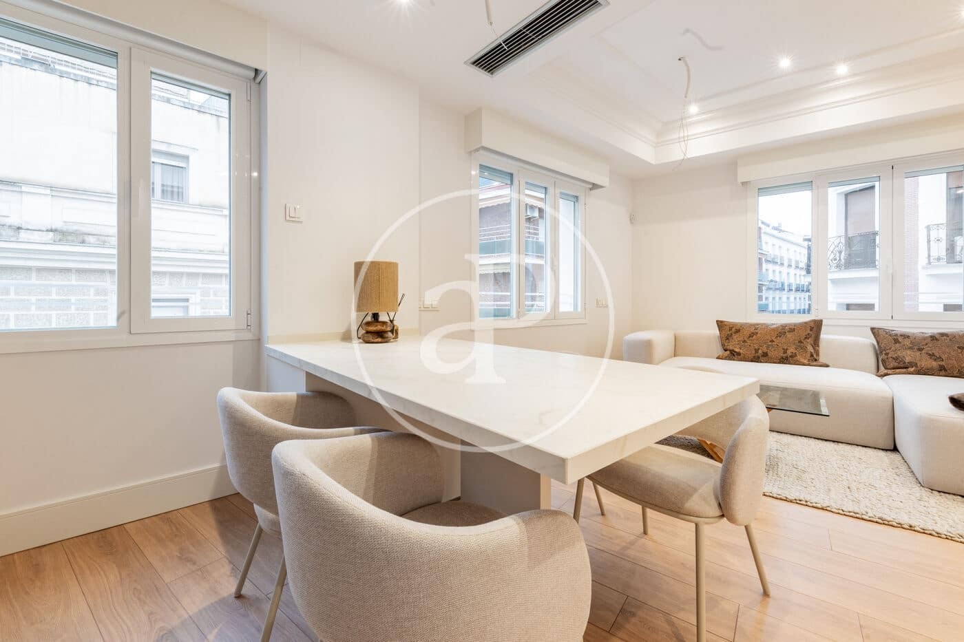 2 soveværelse Lejlighed til salg i Madrid by med swimmingpool - € 1.145.000 (Ref: 9276345)