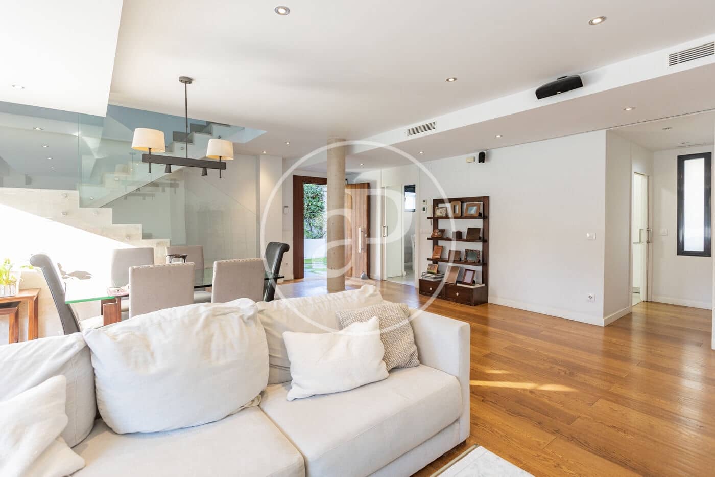 5 soveværelse Villa til salg i Madrid by med swimmingpool - € 1.490.000 (Ref: 9282221)