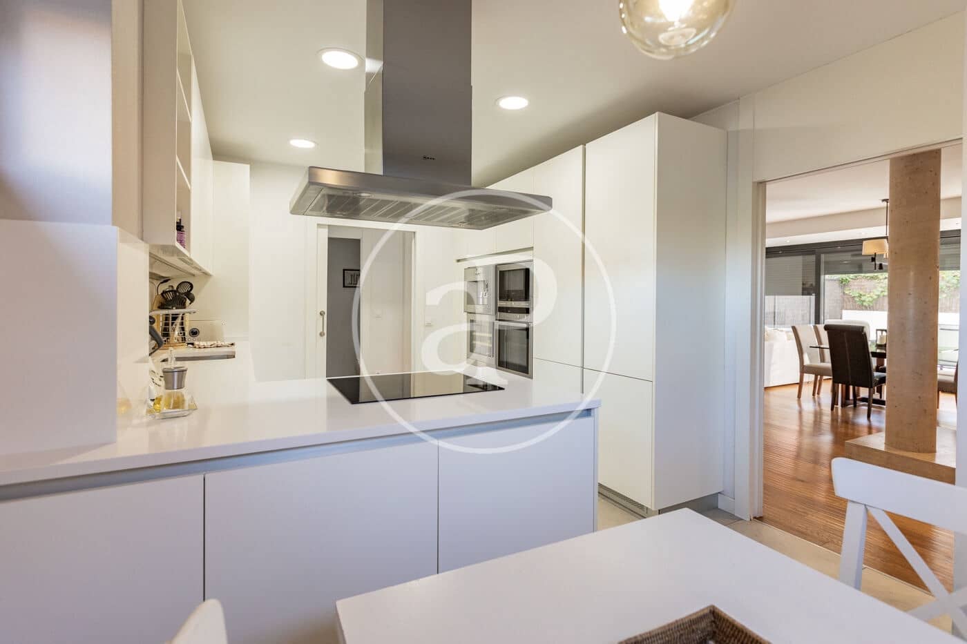 5 soveværelse Villa til salg i Madrid by med swimmingpool - € 1.490.000 (Ref: 9282221)