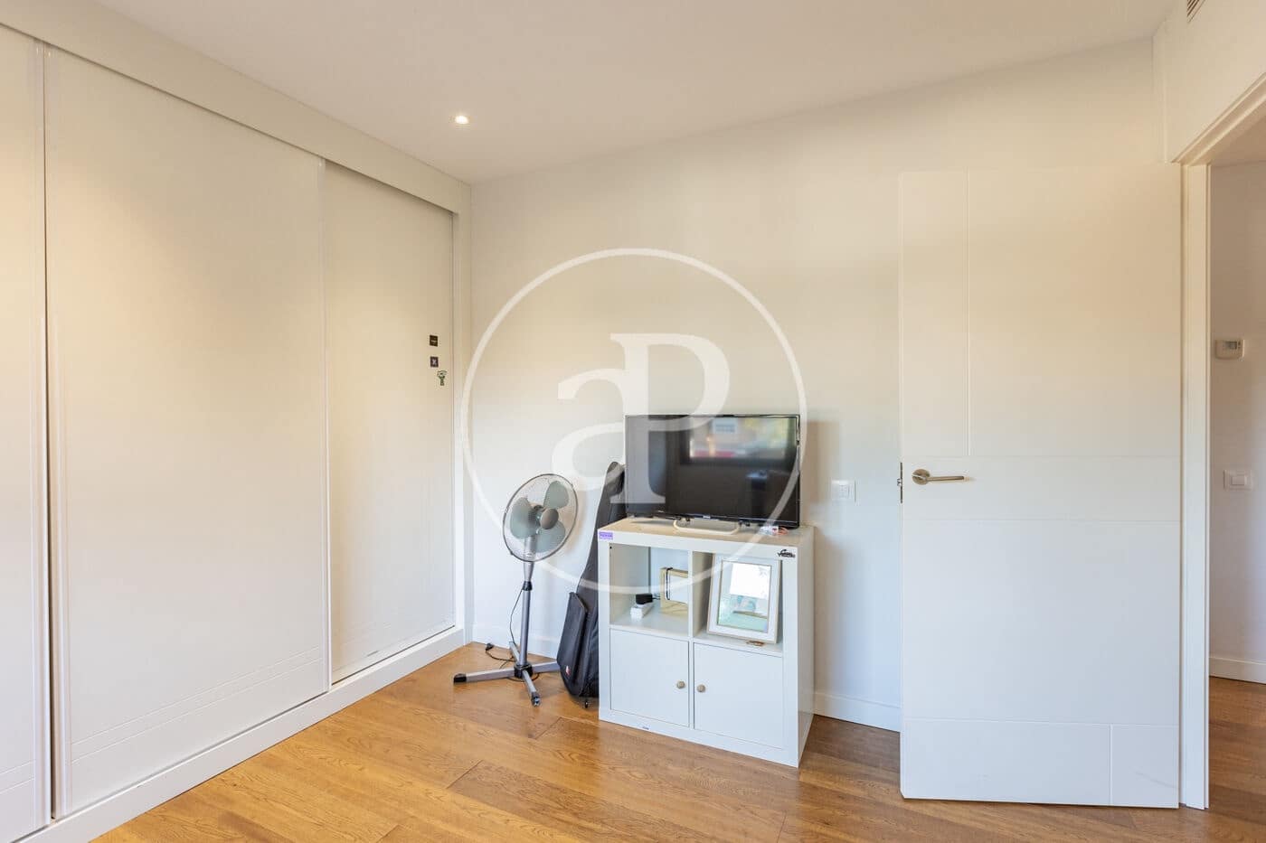 5 soveværelse Villa til salg i Madrid by med swimmingpool - € 1.490.000 (Ref: 9282221)