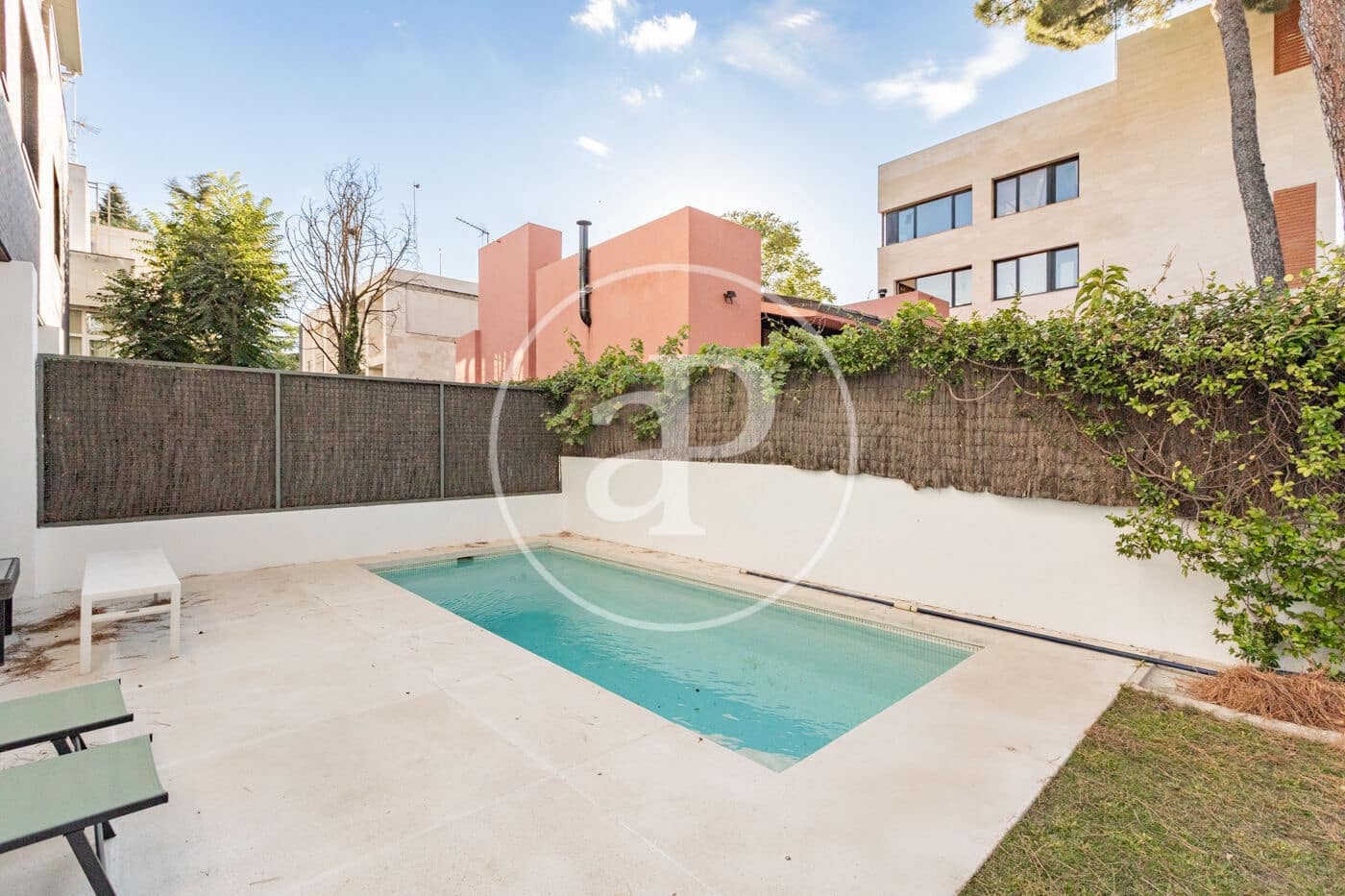 5 soveværelse Villa til salg i Madrid by med swimmingpool - € 1.490.000 (Ref: 9282221)
