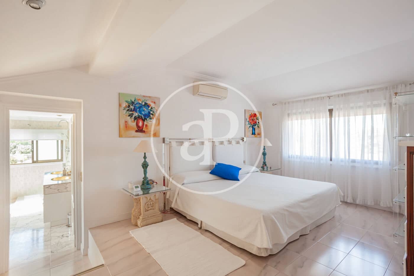 6 soverom Villa til salgs i Las Rozas de Madrid med svømmebasseng - € 2 220 000 (Ref: 9285230)