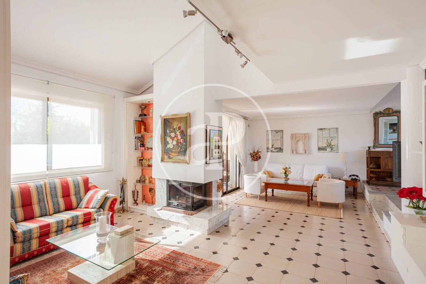 6 soverom Villa til salgs i Las Rozas de Madrid med svømmebasseng - € 2 220 000 (Ref: 9285230)