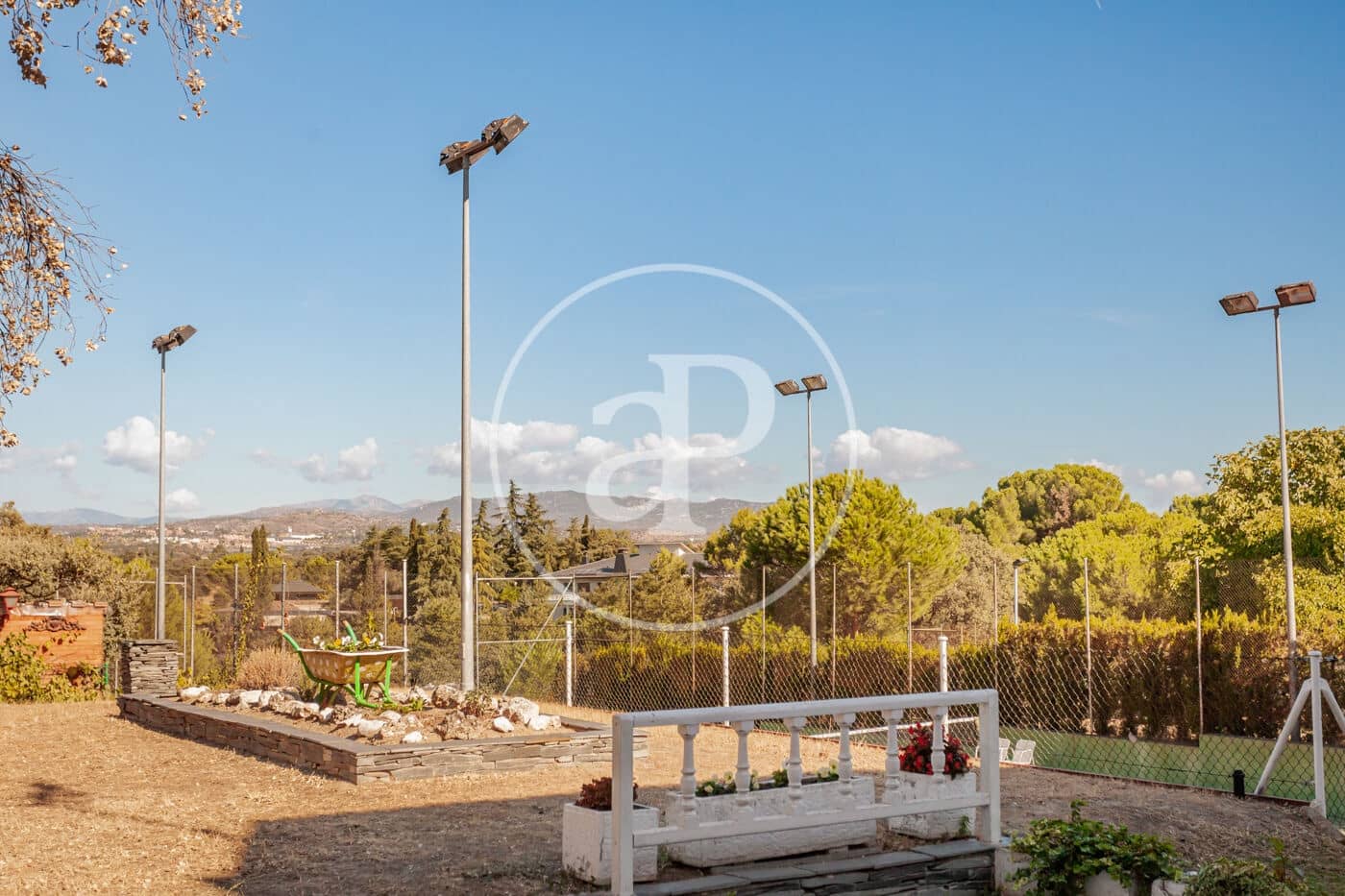 6 soverom Villa til salgs i Las Rozas de Madrid med svømmebasseng - € 2 220 000 (Ref: 9285230)
